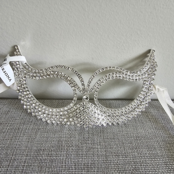 Versona Silver Crystal Rhinestone Masquerade Gala Ball Party Mask - Picture 1 of 6